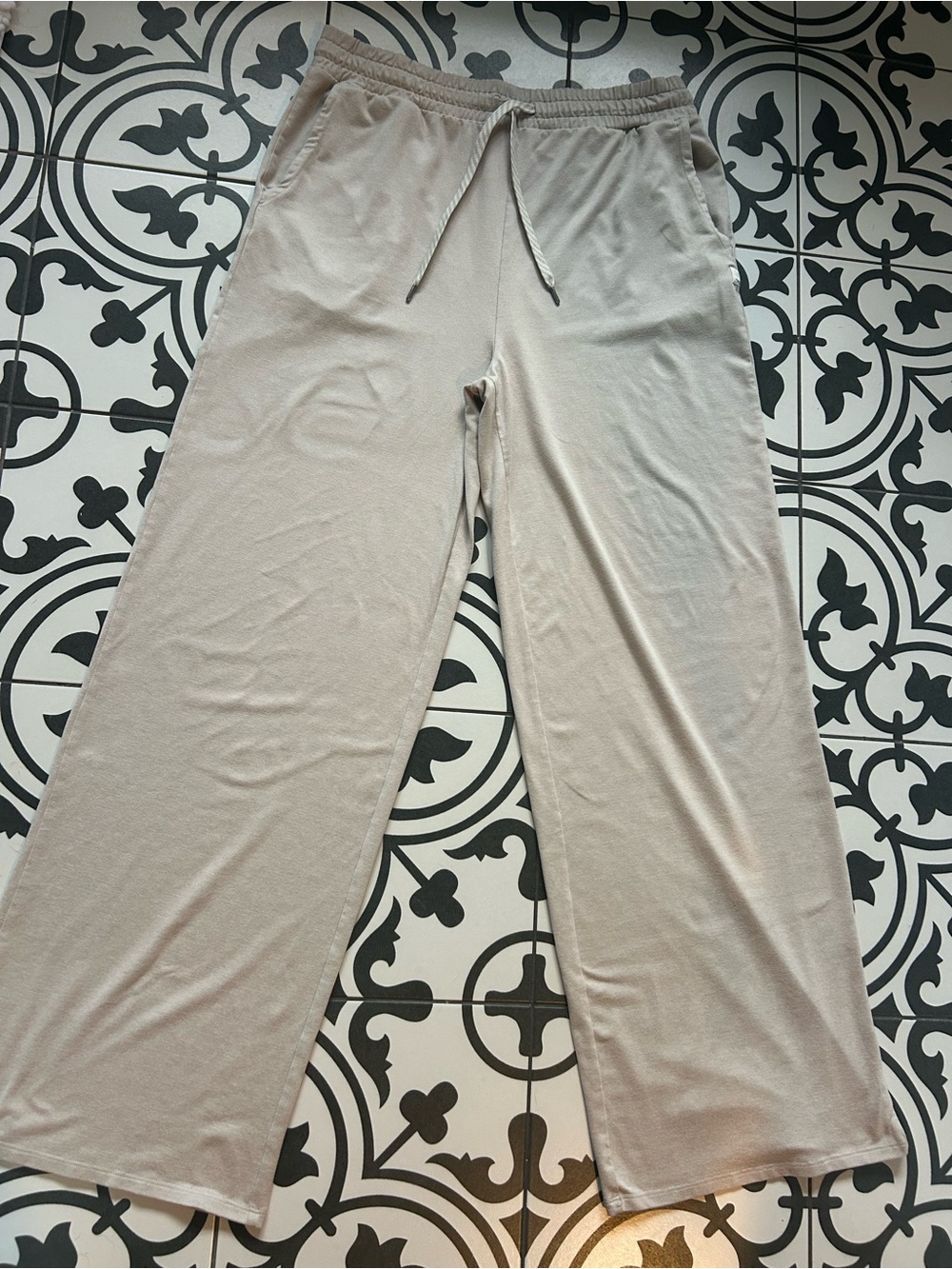 Vuori Wide Leg Lounge Pants in Light Taupe